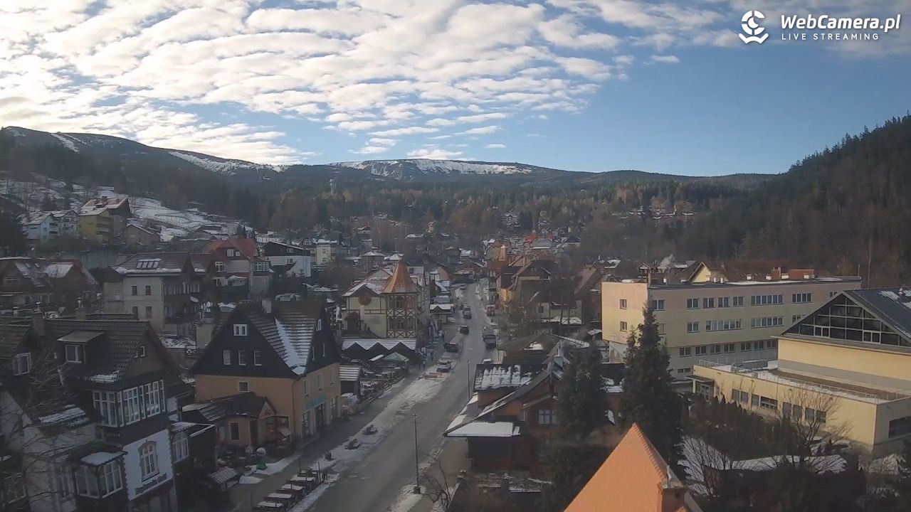 Karpacz - panorama miasta - 03 grudzień 2025, 12:06