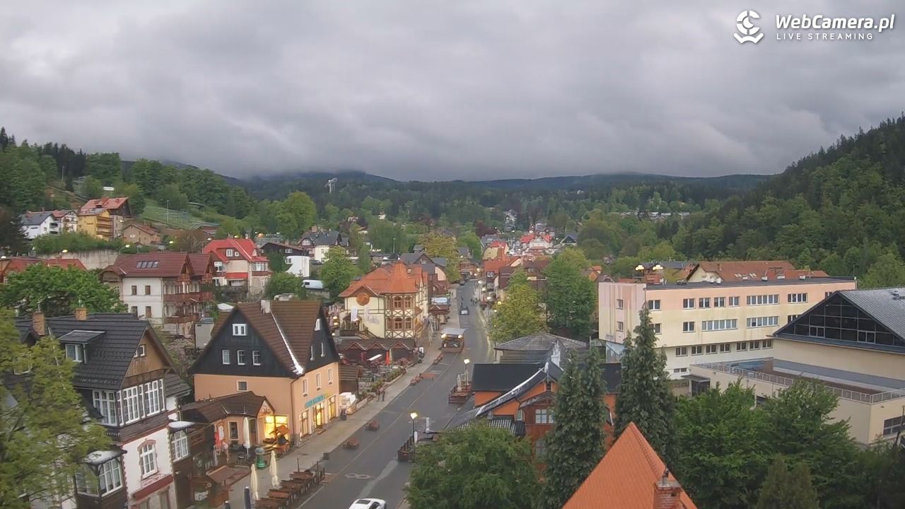 Karpacz - panorama miasta - 15 maj 2025, 20:38