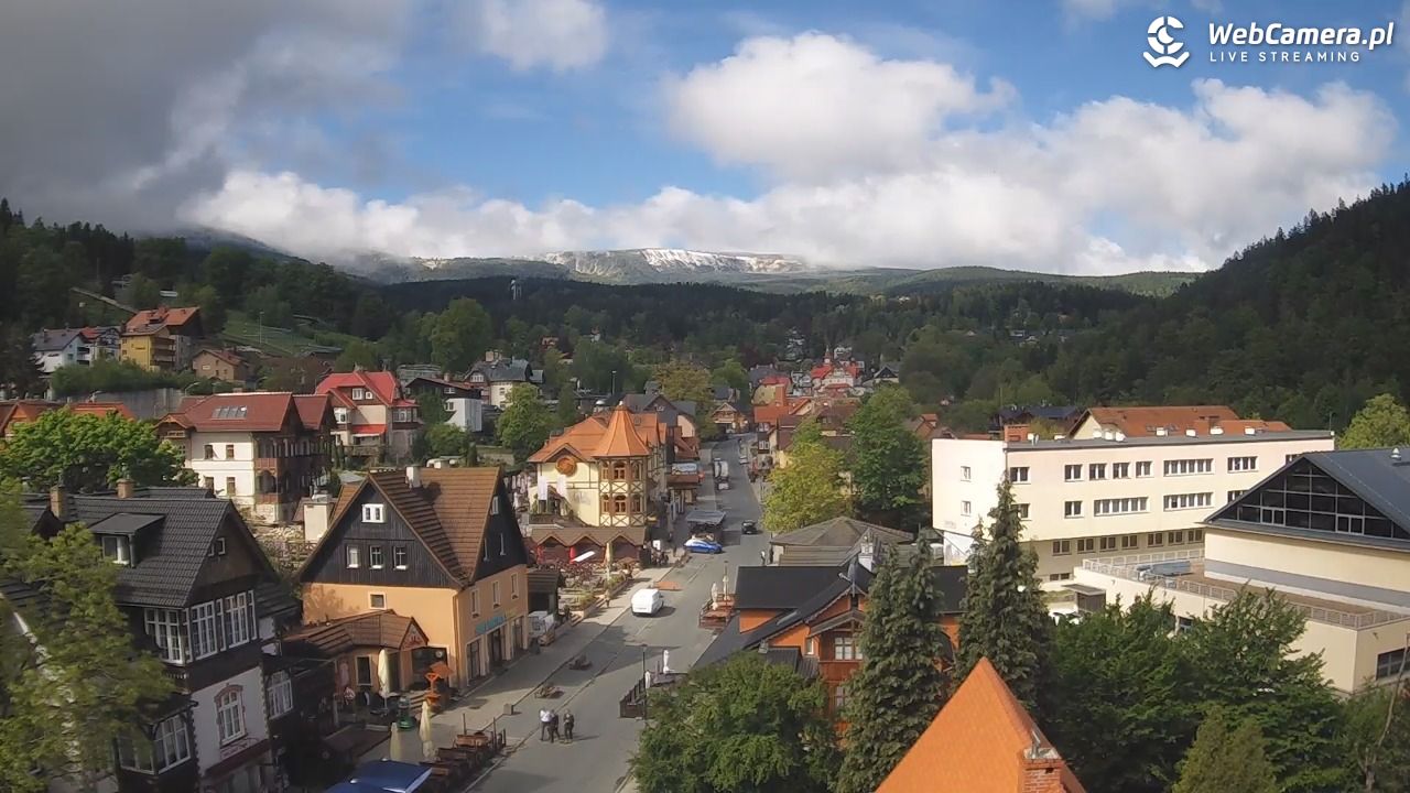 Karpacz - panorama miasta - 15 maj 2025, 09:57