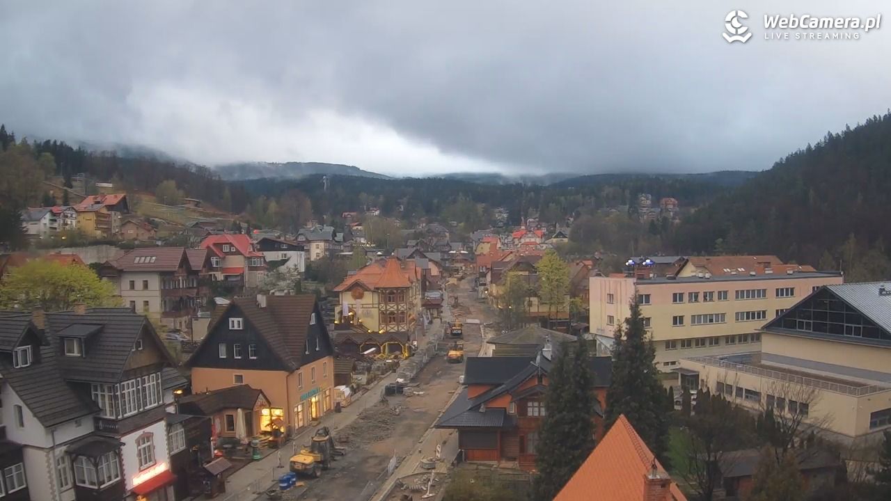 Karpacz - panorama miasta - 19 kwiecień 2026, 19:33