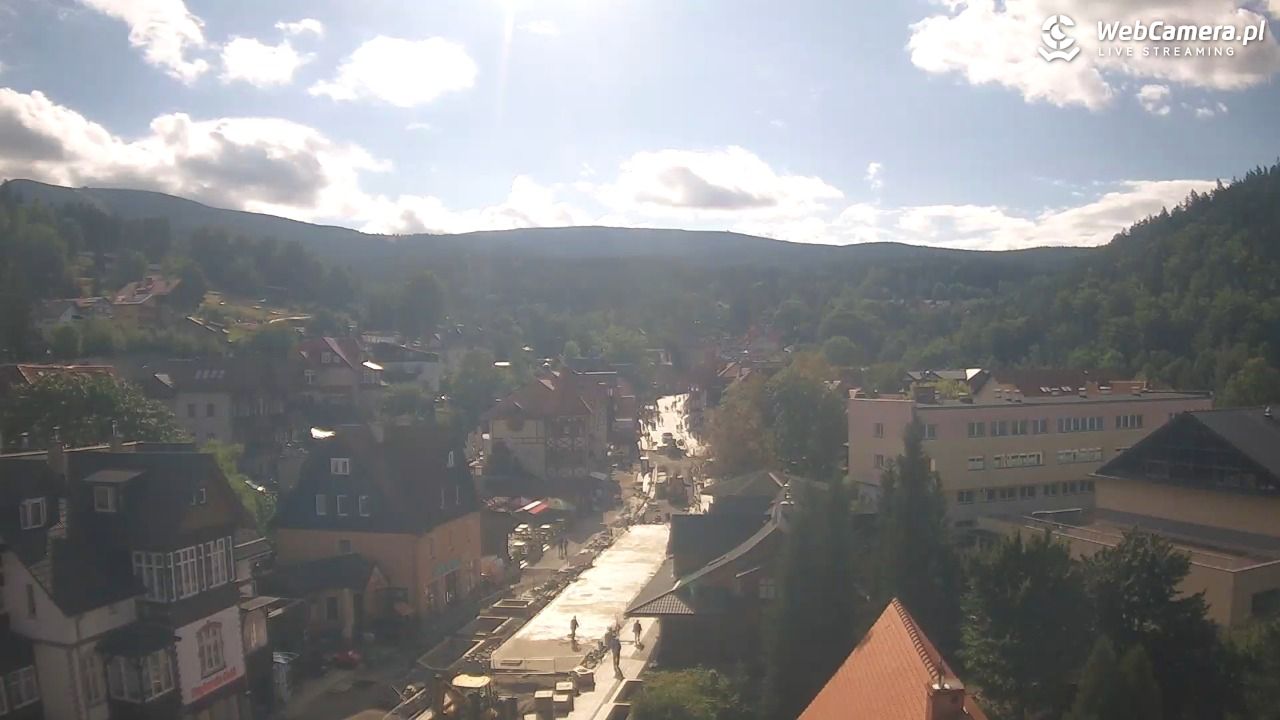 Karpacz - panorama miasta - 01 wresień 2026, 16:10