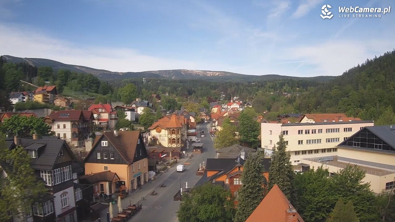 Karpacz - panorama miasta - 14 maj 2025, 08:34