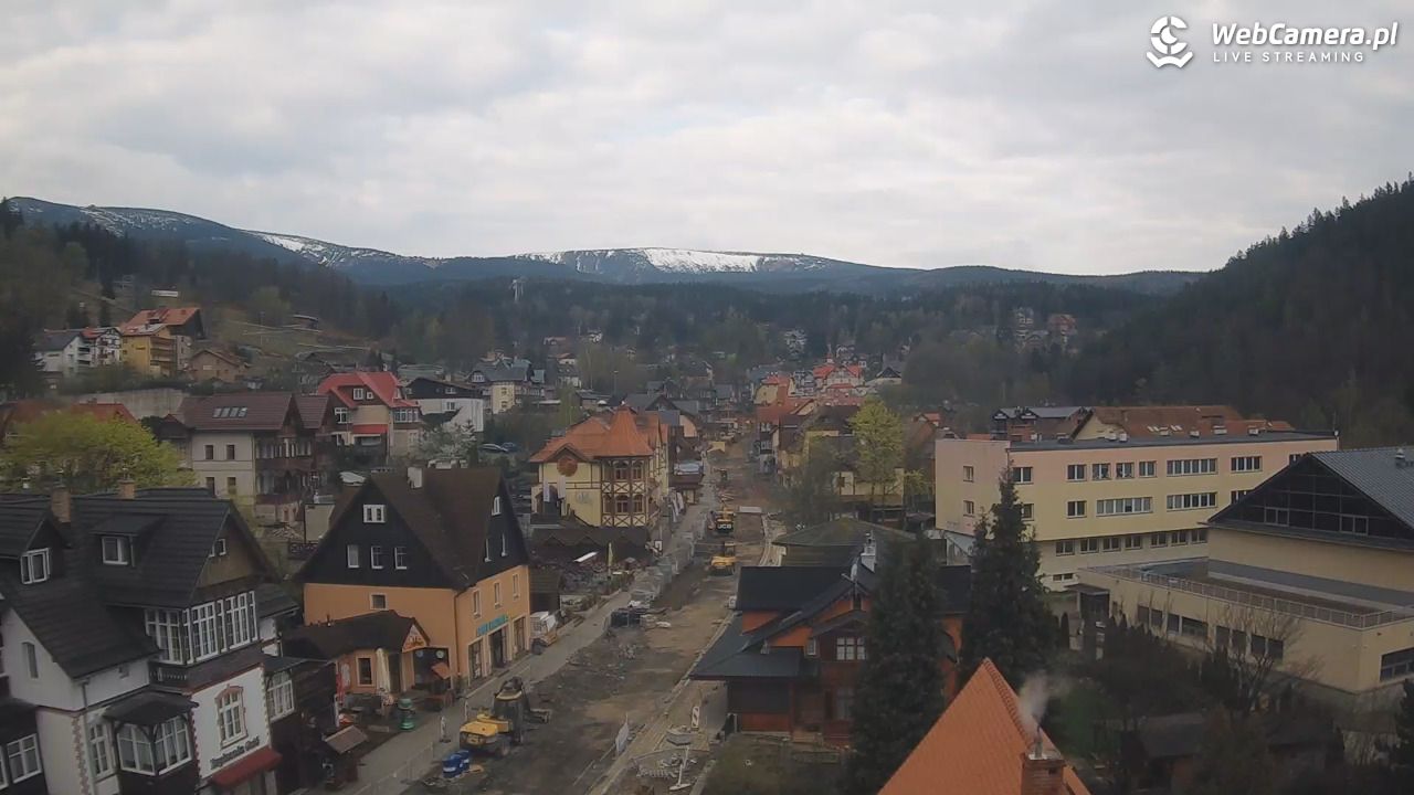 Karpacz - panorama miasta - 19 kwiecień 2026, 07:58