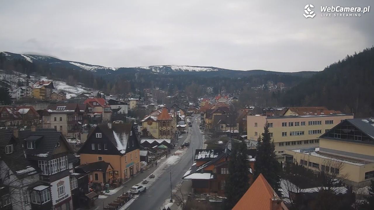 Karpacz - panorama miasta - 03 grudzień 2025, 14:18