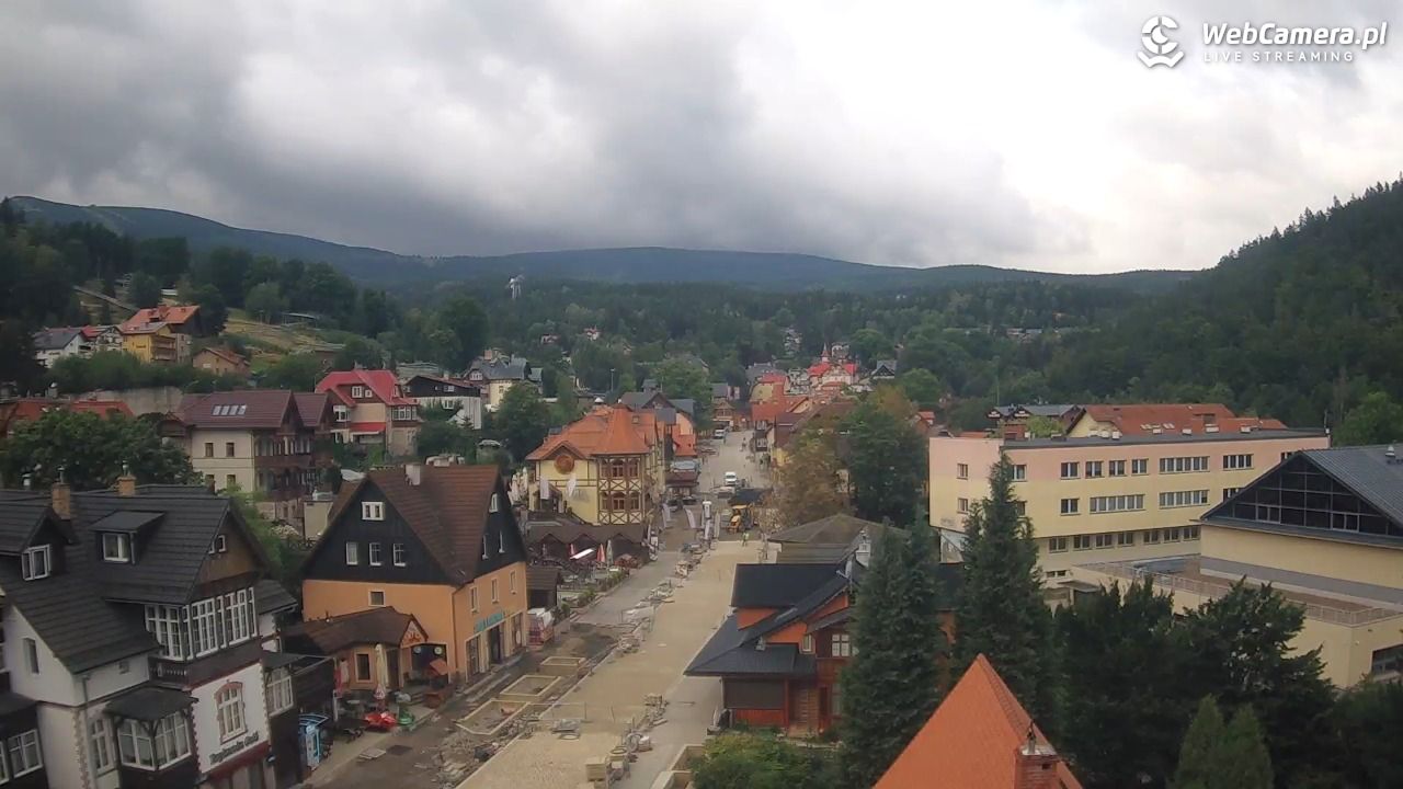 Karpacz - panorama miasta - 04 wresień 2026, 07:21