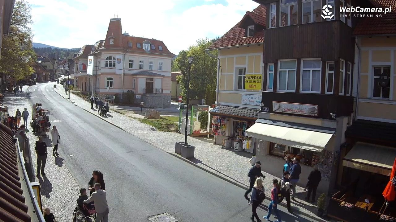 Karpacz - Nowy widok na deptak - 14 maj 2025, 16:13