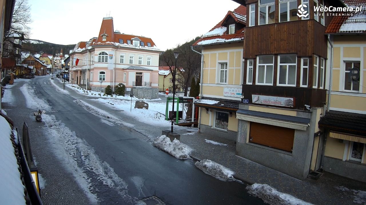 Karpacz - Nowy widok na deptak - 30 listopad 2025, 07:37