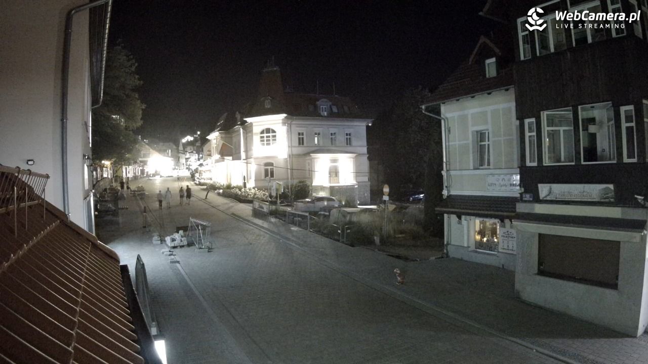 Karpacz - Nowy widok na deptak - 05 sierpień 2026, 22:21
