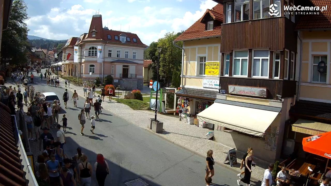 Karpacz - Nowy widok na deptak - 15 sierpień 2025, 14:44
