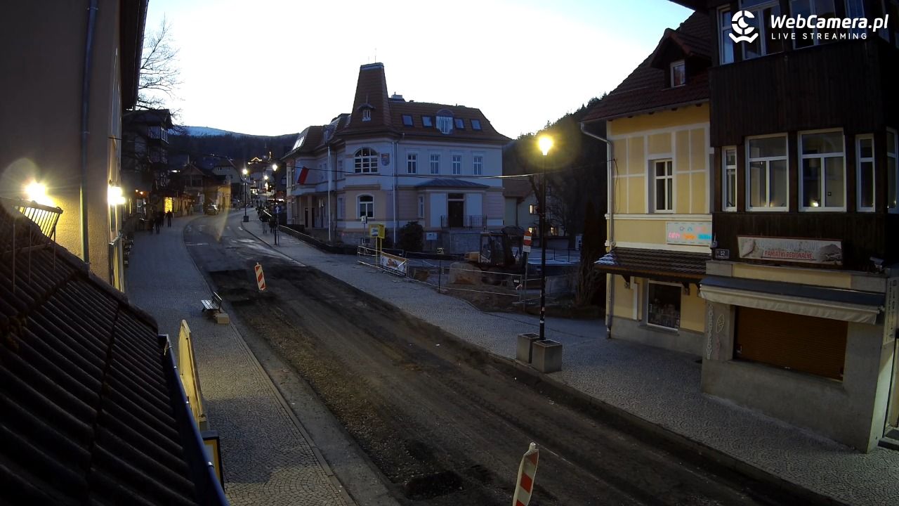 Karpacz - Nowy widok na deptak - 02 marzec 2026, 18:01