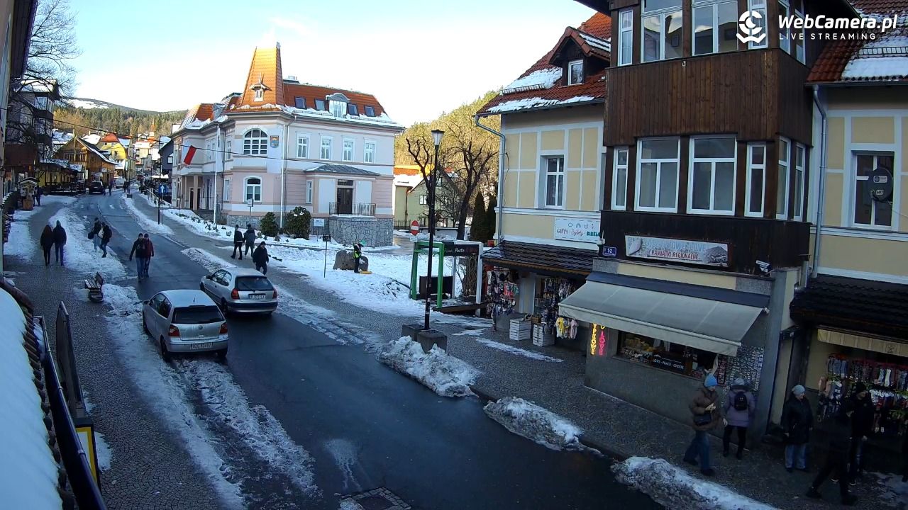 Karpacz - Nowy widok na deptak - 30 listopad 2025, 10:32