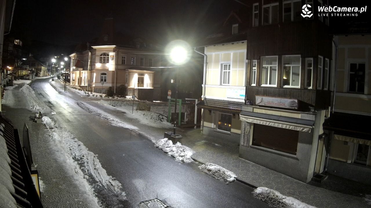 Karpacz - Nowy widok na deptak - 30 listopad 2025, 23:40