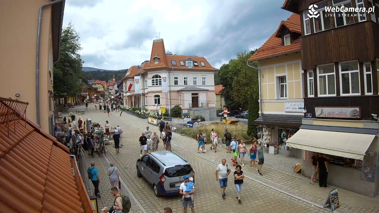 Karpacz - Nowy widok na deptak - 06 sierpień 2026, 12:10