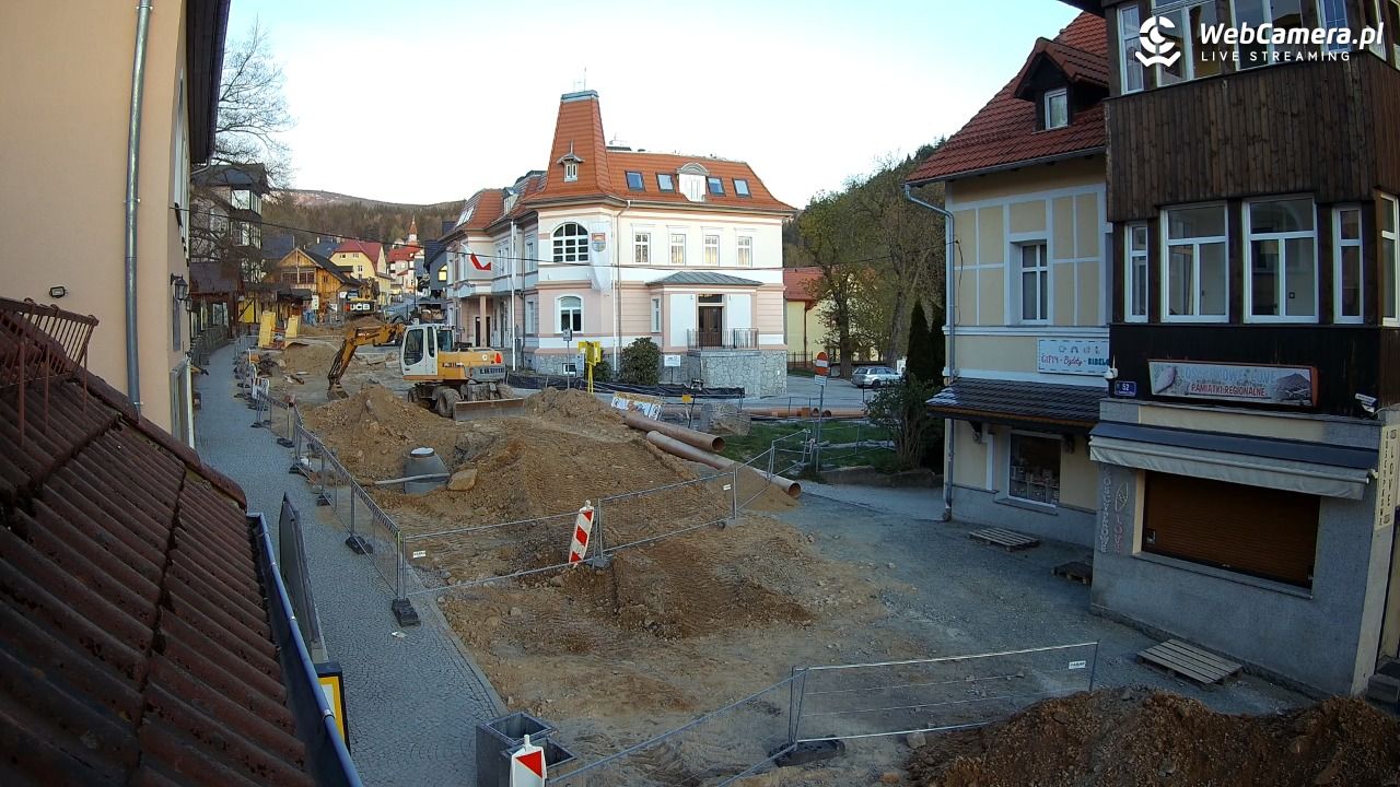 Karpacz - Nowy widok na deptak - 28 kwiecień 2026, 05:49