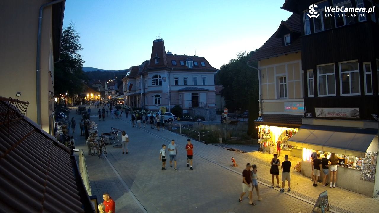 Karpacz - Nowy widok na deptak - 03 sierpień 2026, 21:05