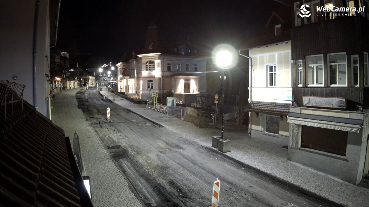 Karpacz - Nowy widok na deptak - 04 marzec 2026, 22:14