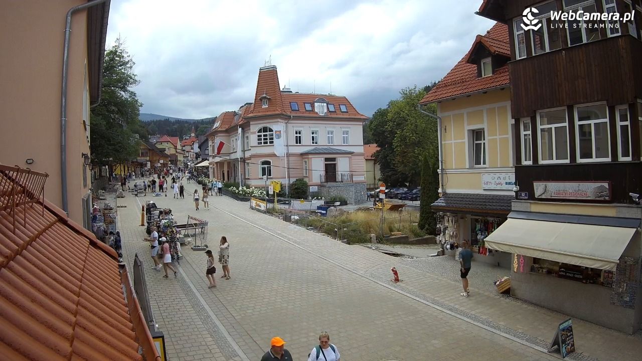 Karpacz - Nowy widok na deptak - 06 sierpień 2026, 14:55