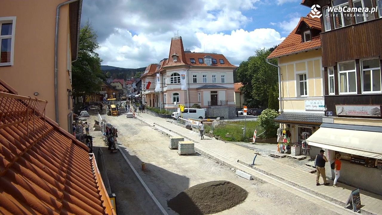 Karpacz - Nowy widok na deptak - 18 czerwiec 2026, 13:32