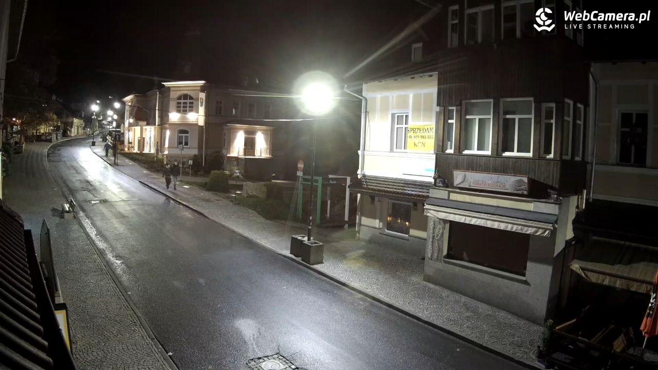 Karpacz - Nowy widok na deptak - 18 październik 2025, 01:07