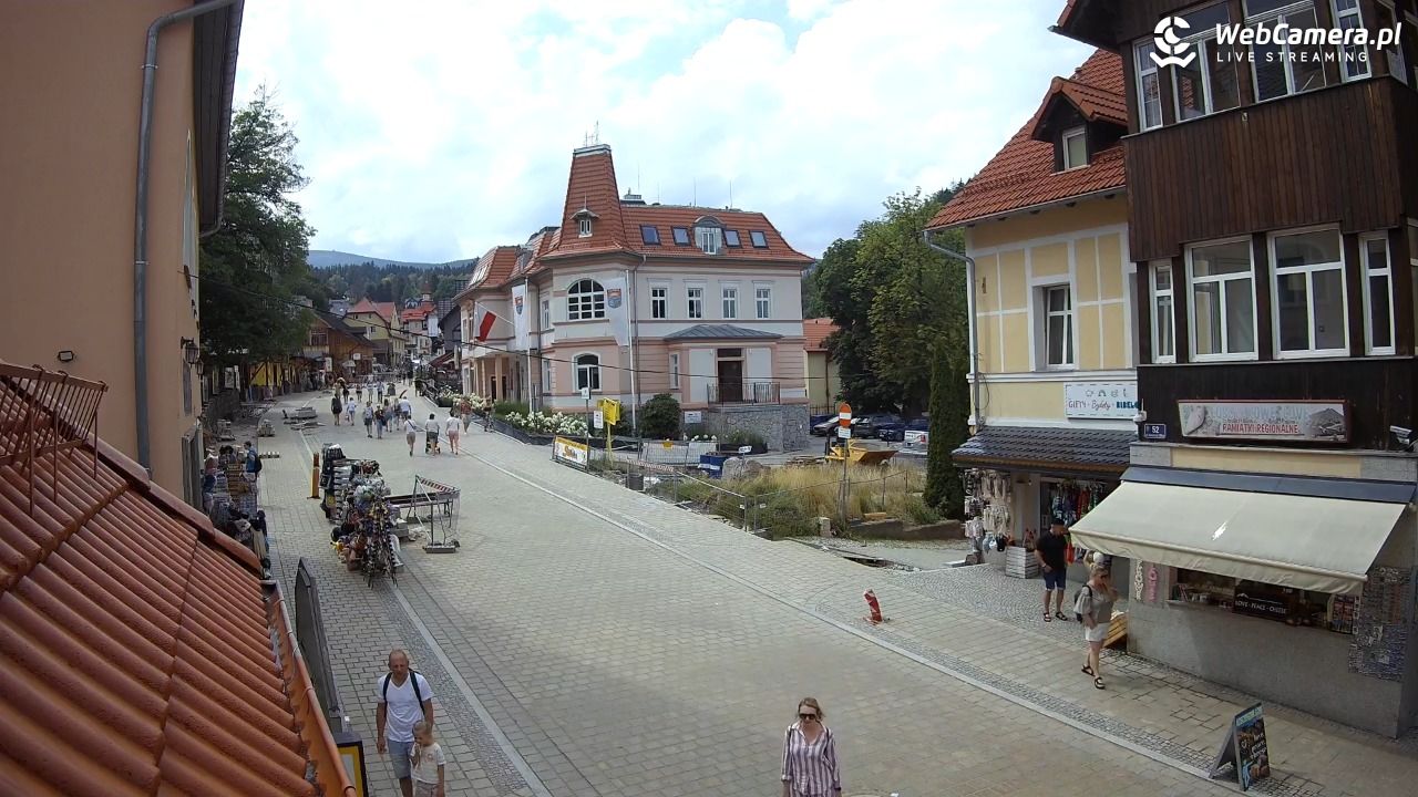 Karpacz - Nowy widok na deptak - 06 sierpień 2026, 14:15