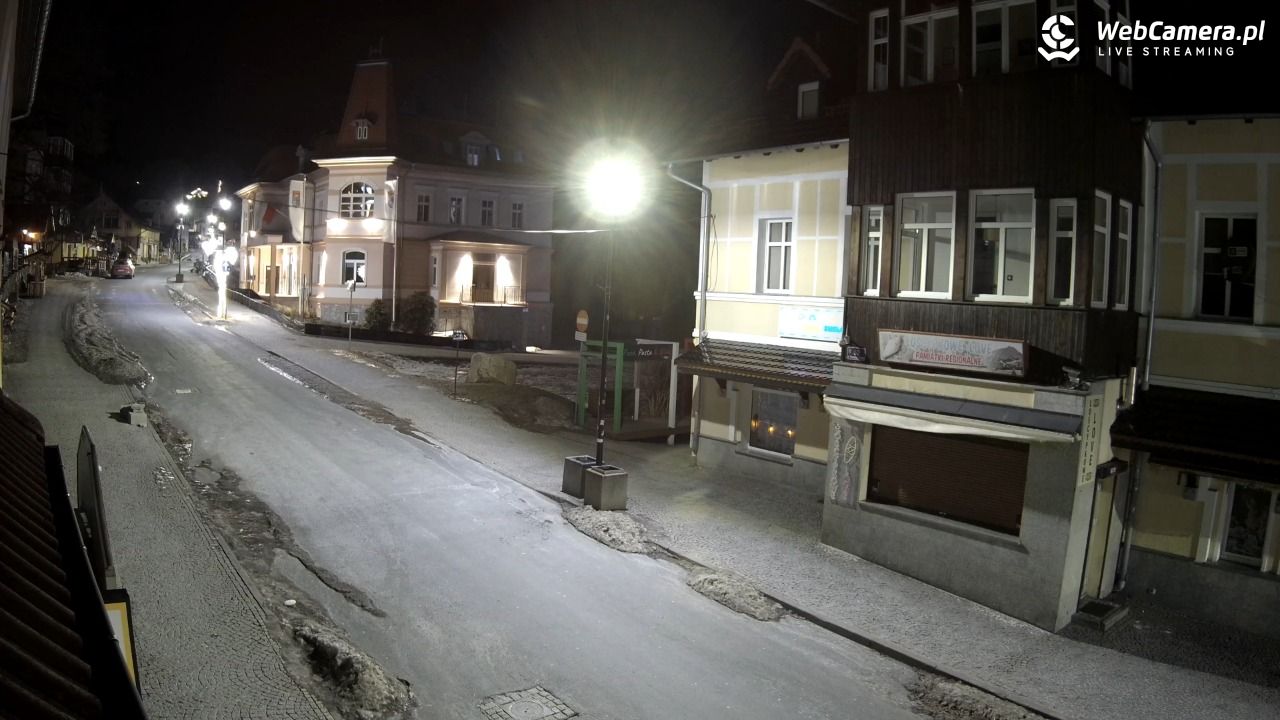 Karpacz - Nowy widok na deptak - 20 styczeń 2026, 06:28