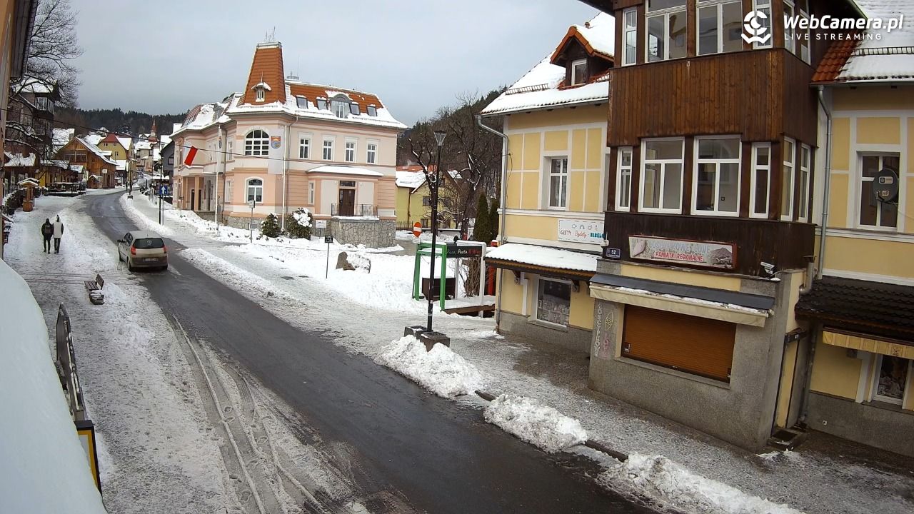 Karpacz - Nowy widok na deptak - 29 listopad 2025, 08:21