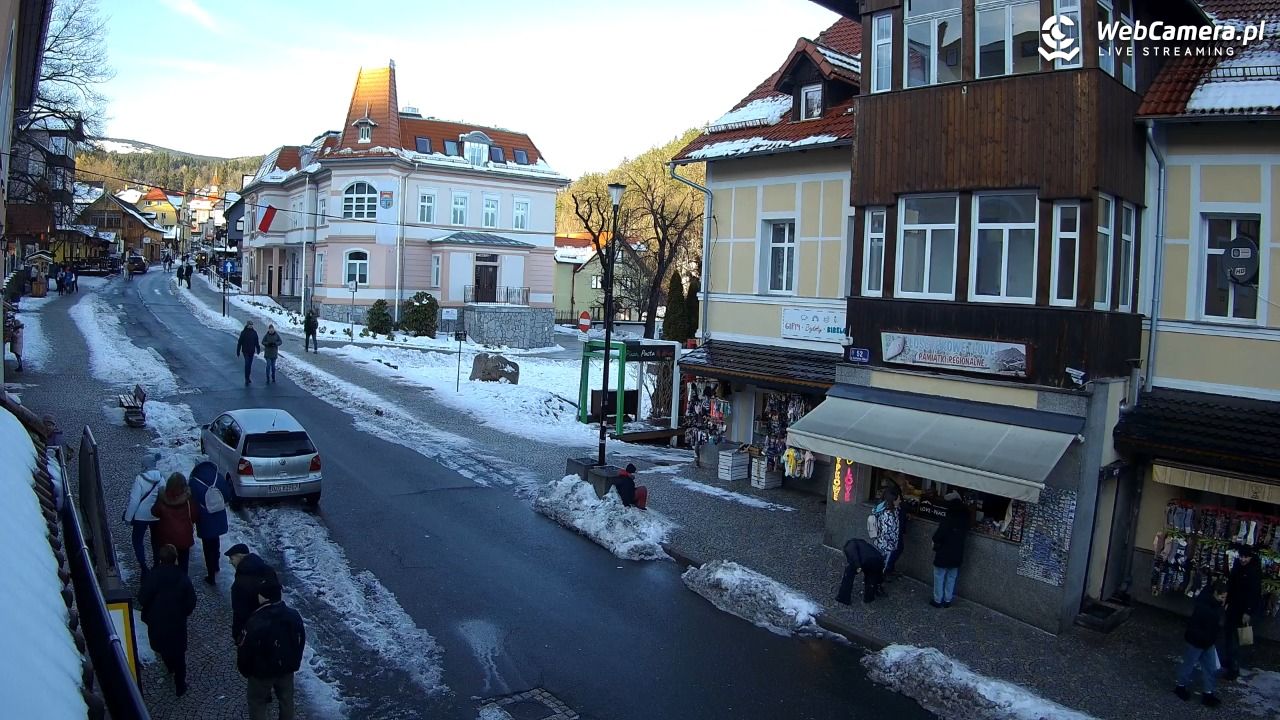 Karpacz - Nowy widok na deptak - 30 listopad 2025, 10:20