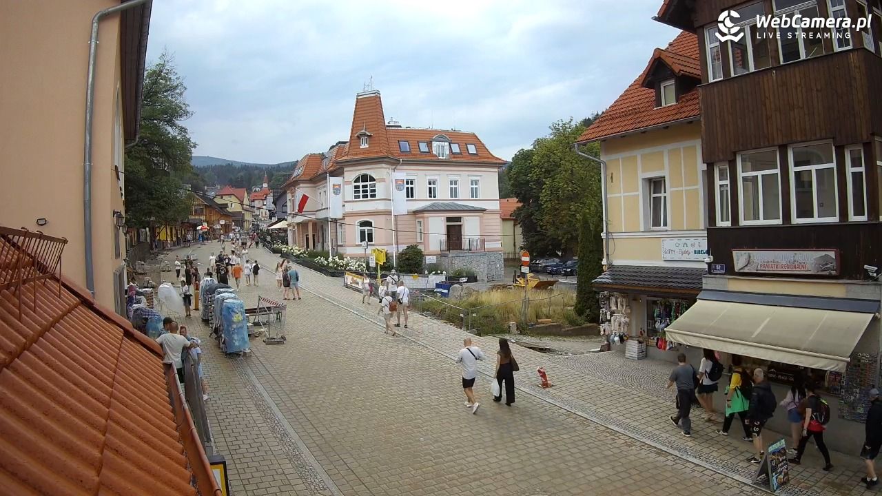 Karpacz - Nowy widok na deptak - 06 sierpień 2026, 16:15