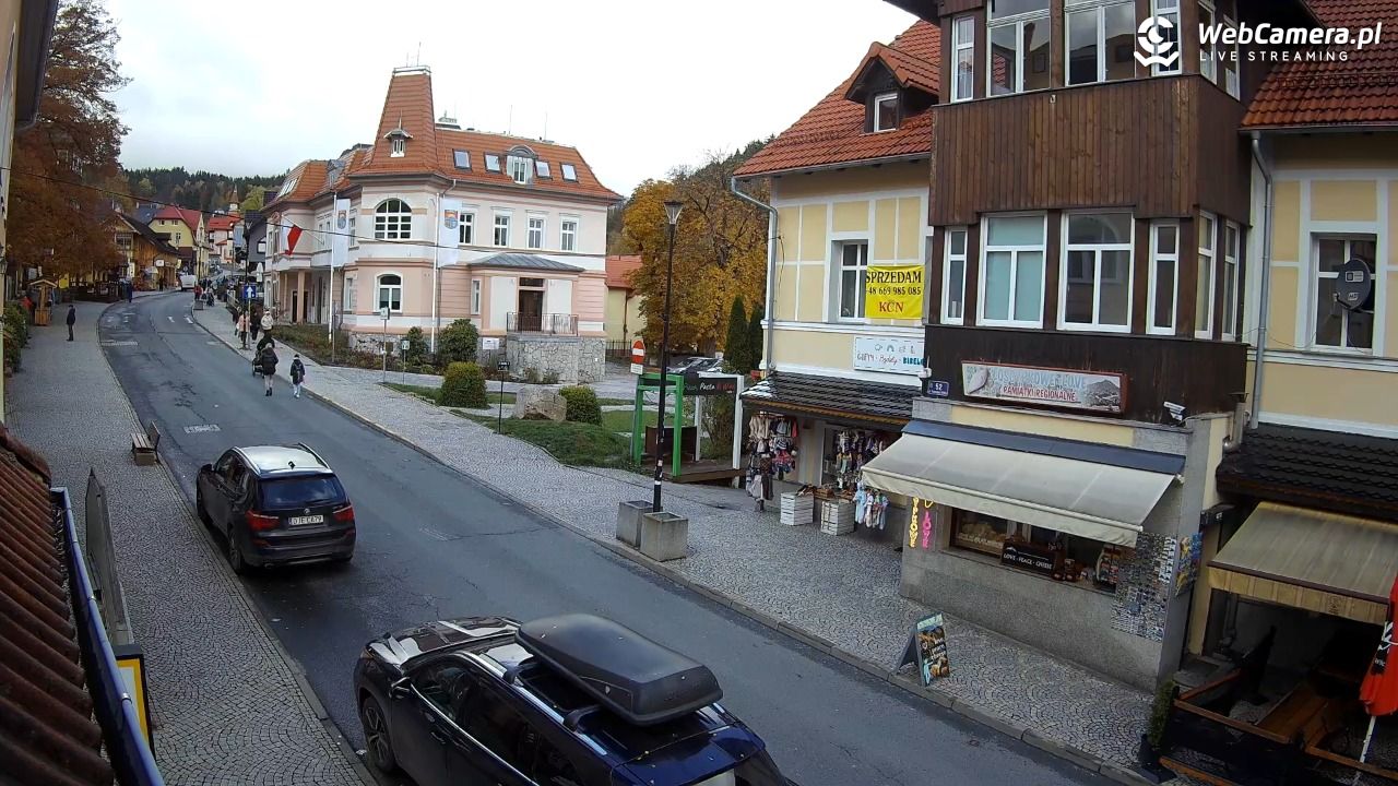 Karpacz - Nowy widok na deptak - 18 październik 2025, 10:51