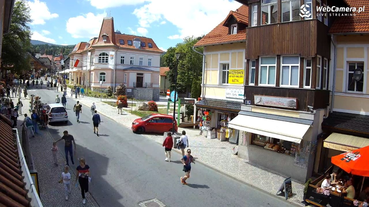 Karpacz - Nowy widok na deptak - 19 czerwiec 2025, 13:35