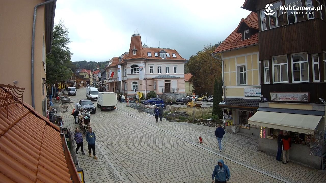Karpacz - Nowy widok na deptak - 22 wresień 2026, 12:24