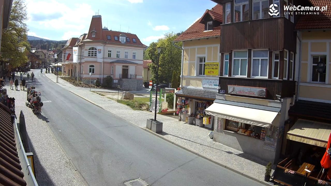 Karpacz - Nowy widok na deptak - 14 maj 2025, 15:21
