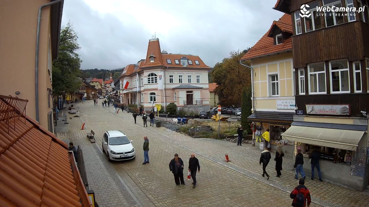 Karpacz - Nowy widok na deptak - 24 wresień 2026, 13:37