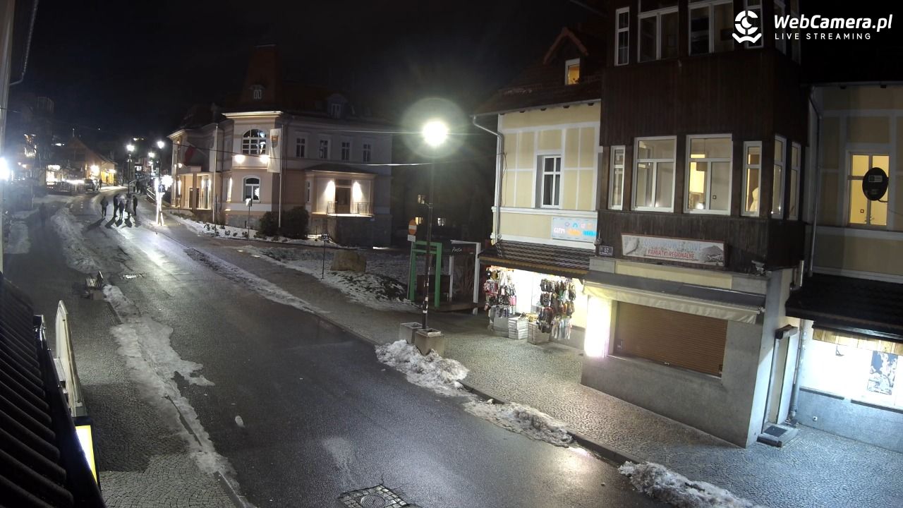 Karpacz - Nowy widok na deptak - 04 grudzień 2025, 17:14