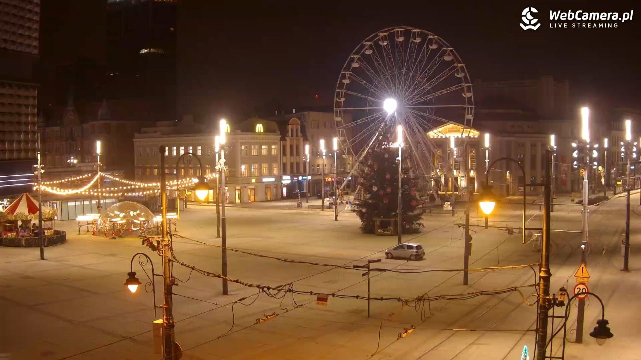 Katowice - Rynek - 01 luty 2026, 23:29