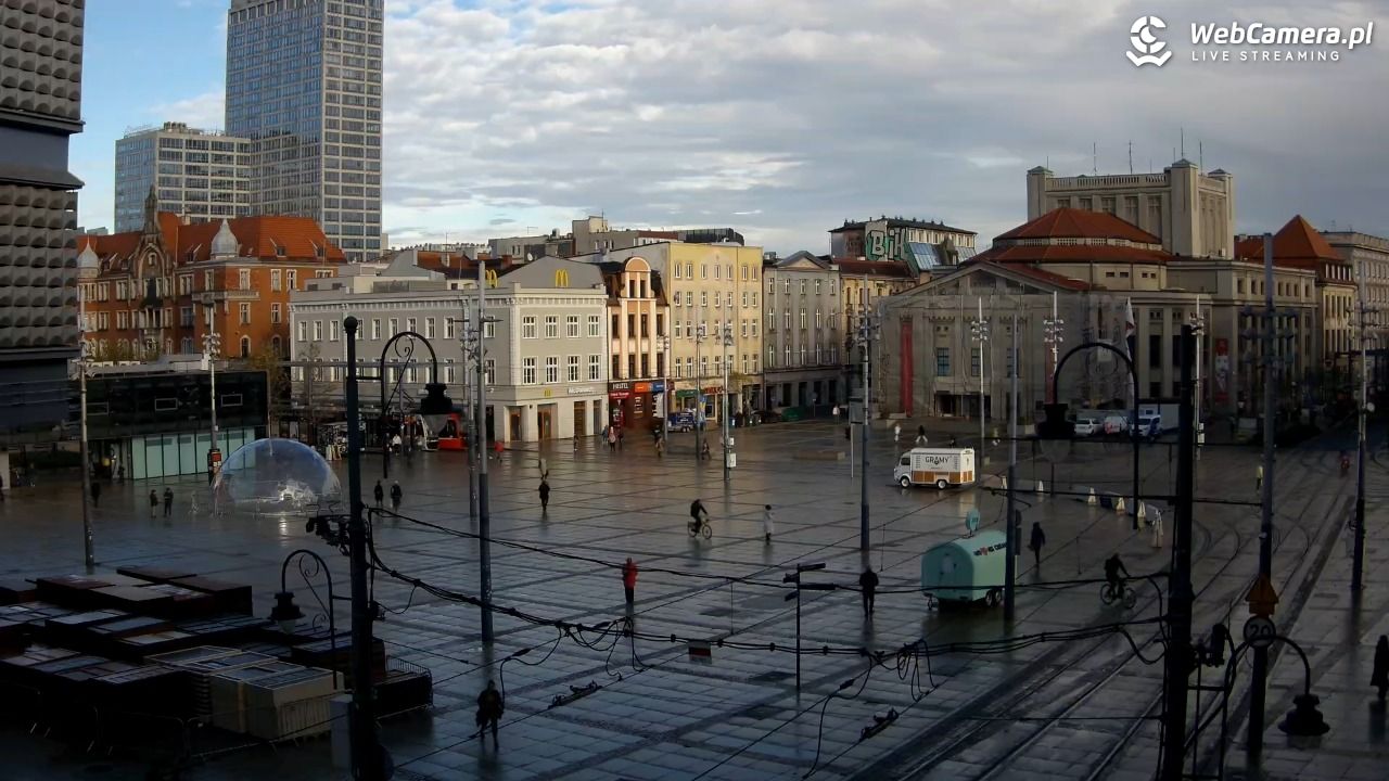 Katowice - Rynek - 30 październik 2025, 13:50