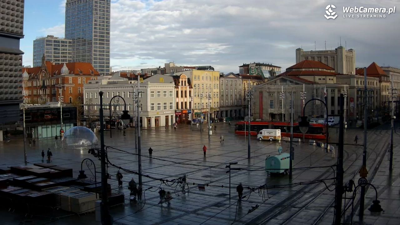 Katowice Rynek - 30 październik 2025, 13:50