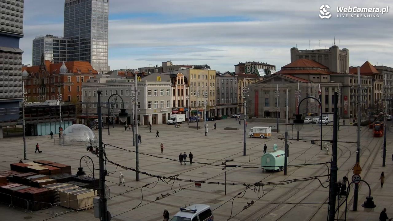 Katowice Rynek - 30 październik 2025, 09:52