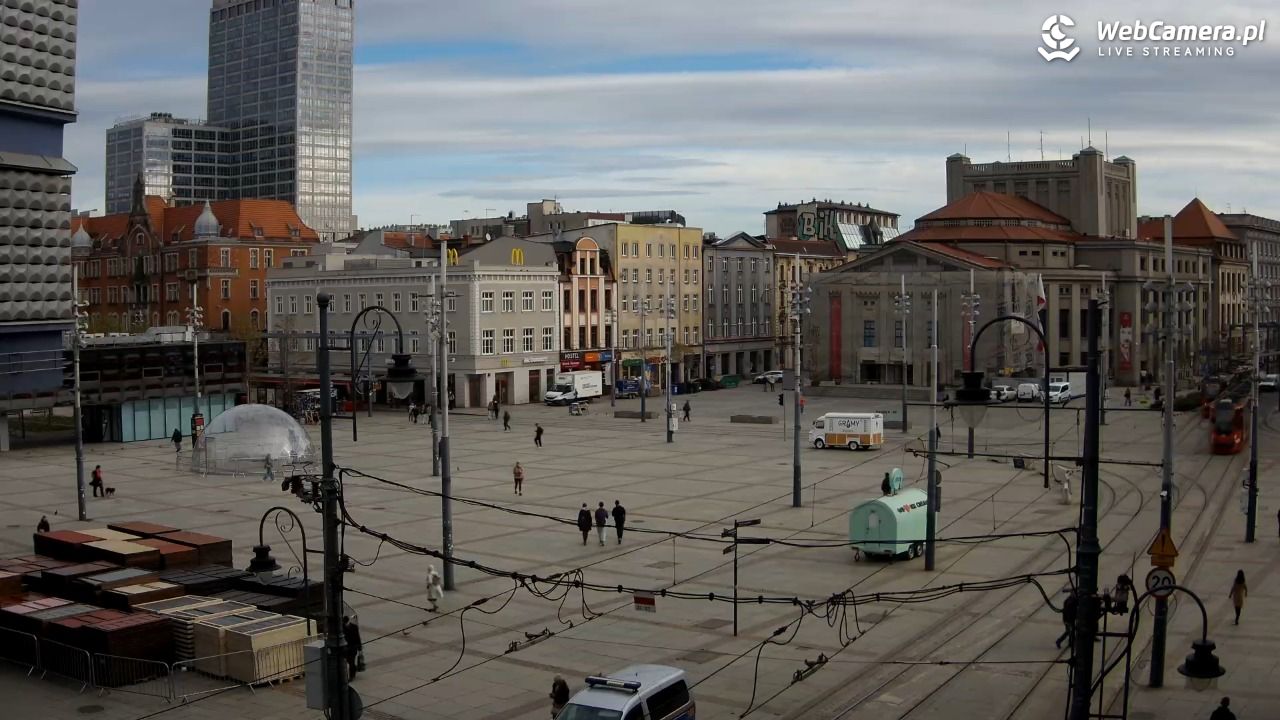 Katowice Rynek - 30 październik 2025, 09:52