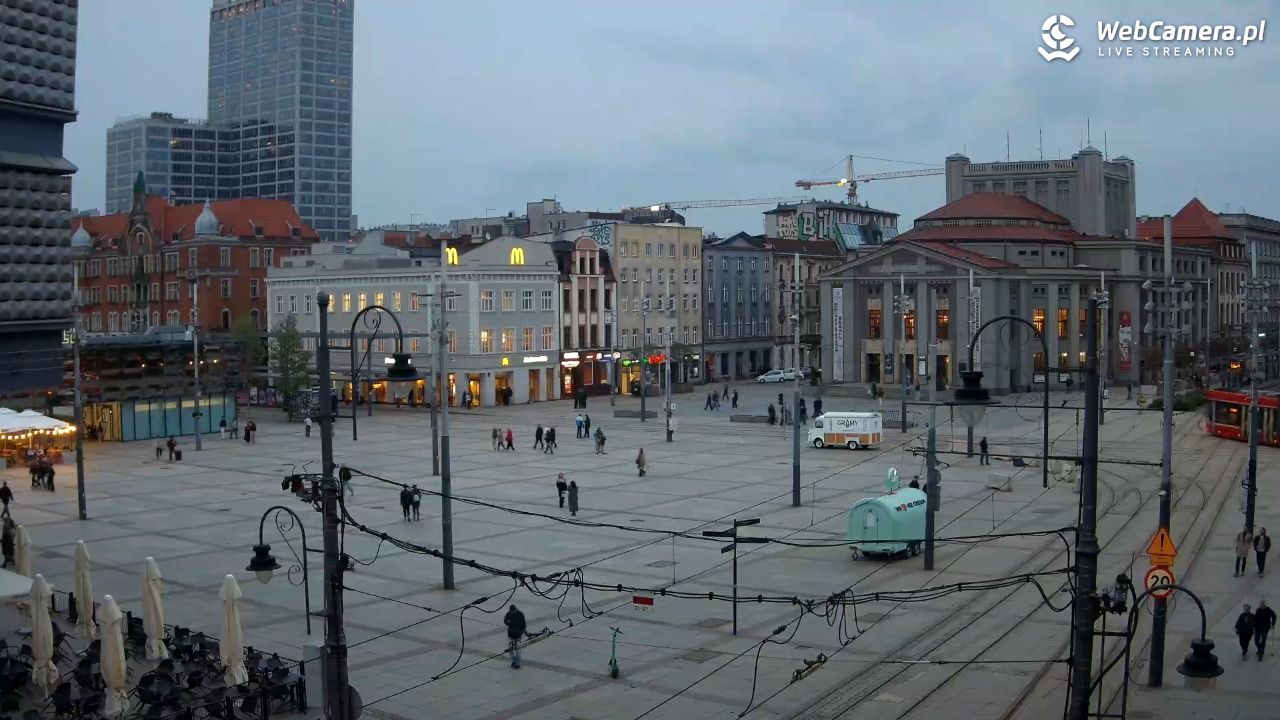 Katowice - Rynek - 16 maj 2026, 20:26