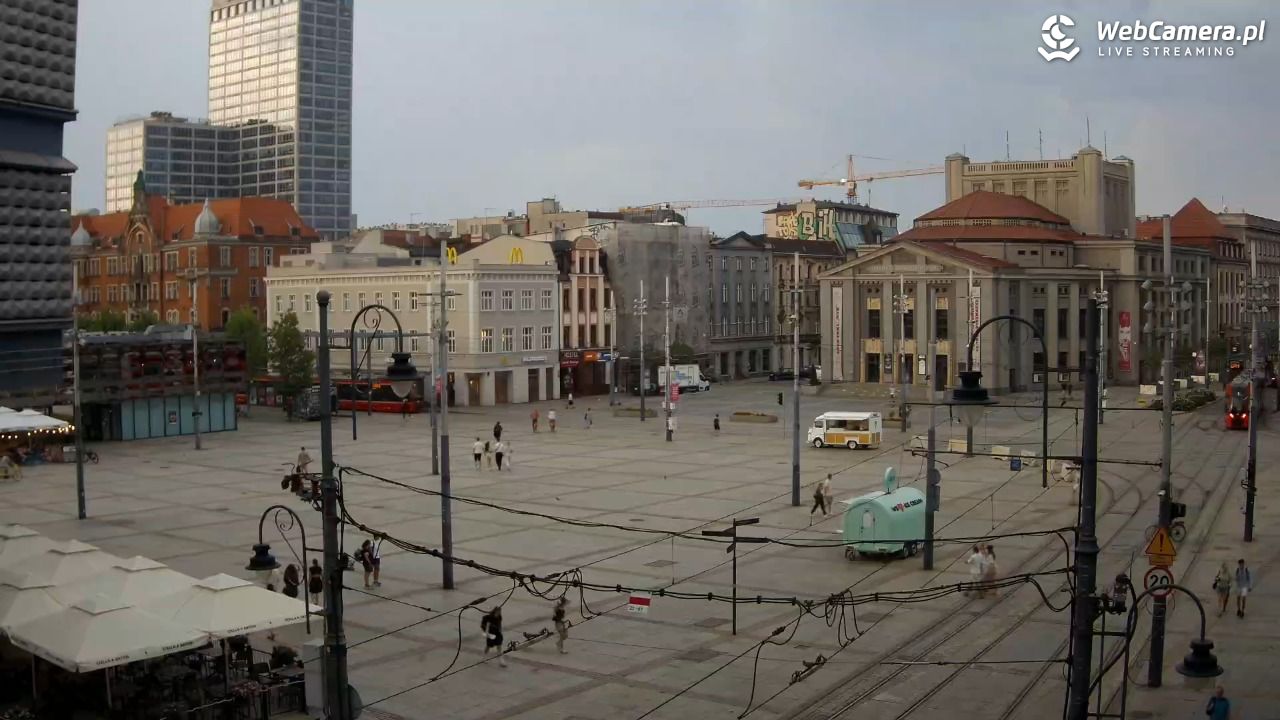 Katowice - Rynek - 16 sierpień 2026, 18:41