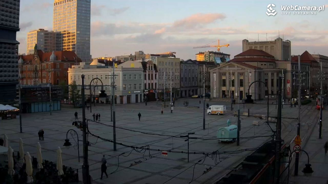 Katowice - Rynek - 18 maj 2026, 20:01