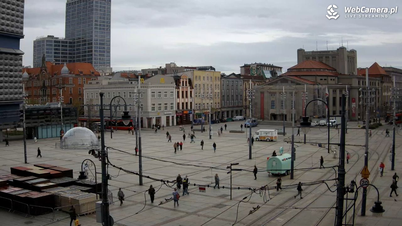 Katowice Rynek - 30 październik 2025, 11:11