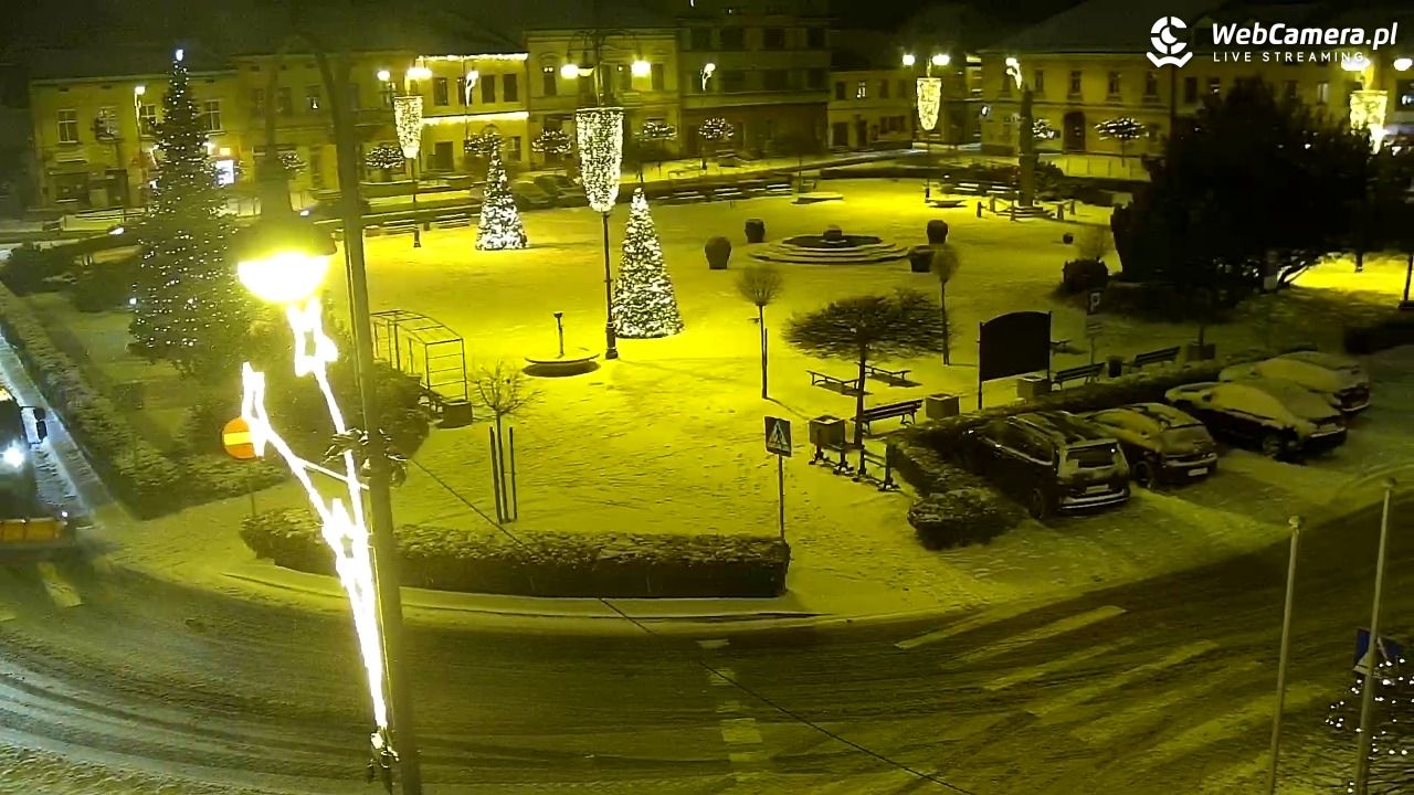 Kęty - widok na rynek - 11 styczeń 2026, 19:10