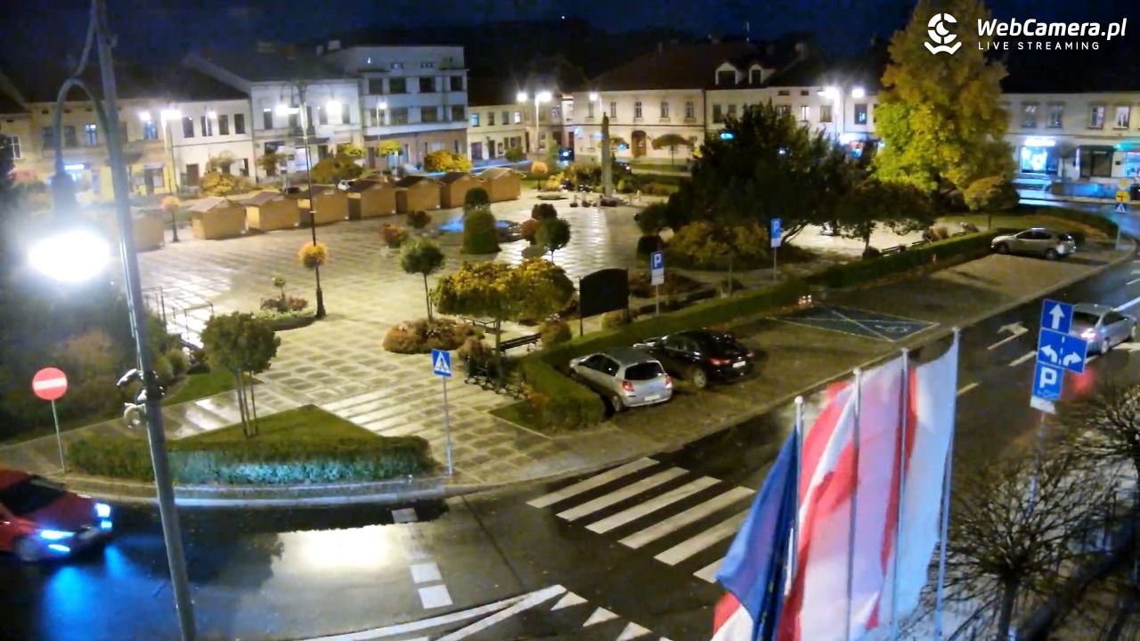Kęty - widok na rynek - 28 październik 2026, 19:56