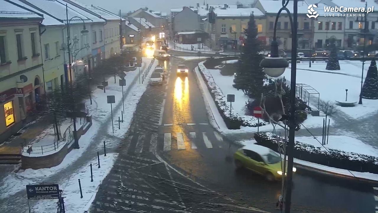 Kęty - widok na rynek - 13 styczeń 2026, 16:18