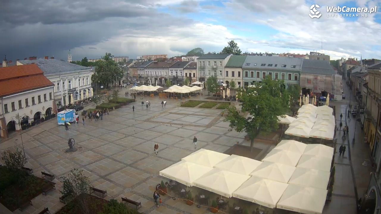KIELCE - widok na rynek - 15 maj 2026, 16:36