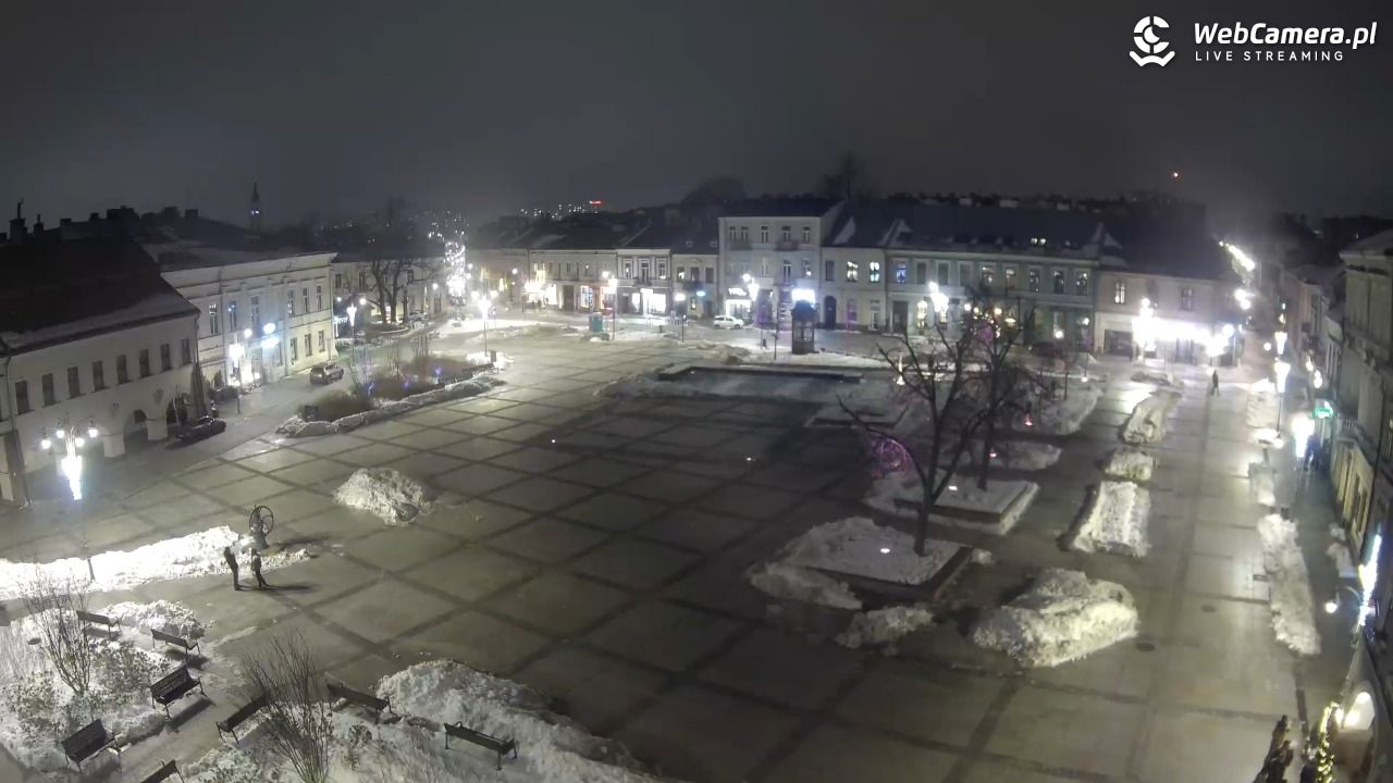 KIELCE - widok na rynek - 16 styczeń 2026, 19:38