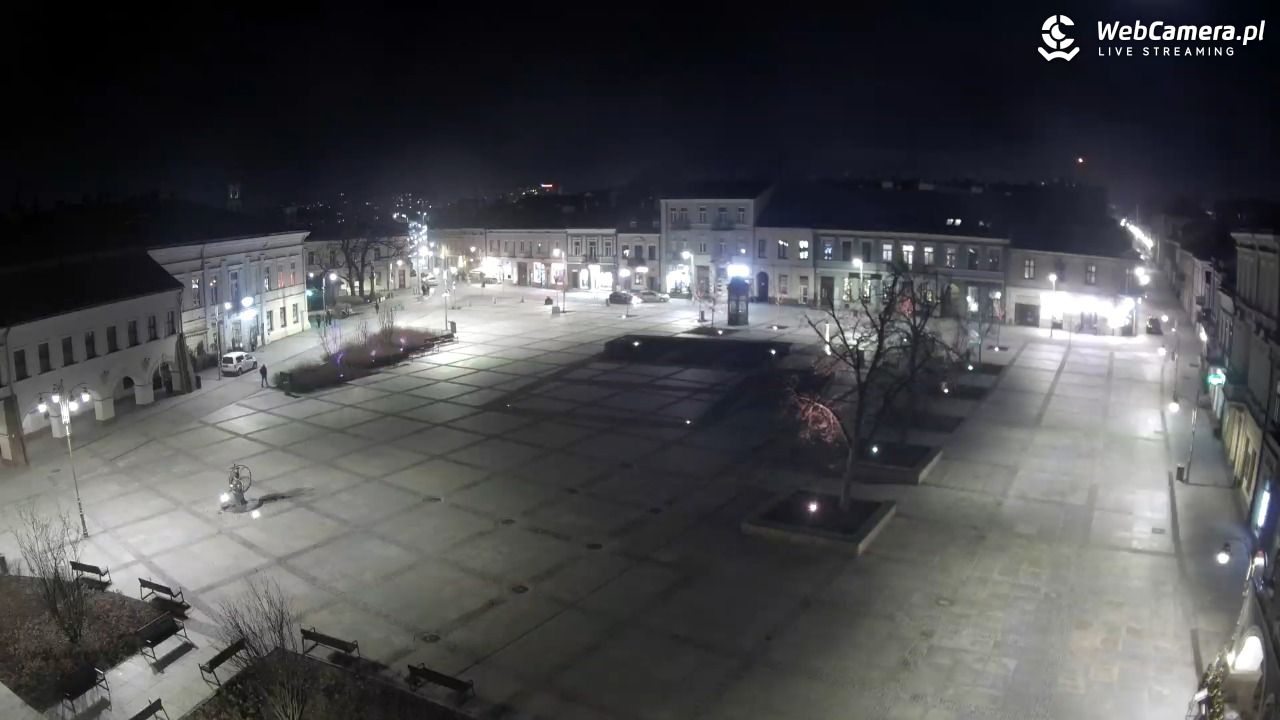 KIELCE - widok na rynek - 05 marzec 2026, 22:33