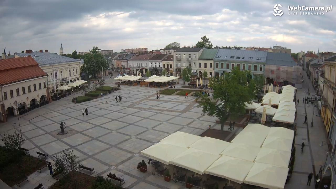 KIELCE - widok na rynek - 13 maj 2026, 17:55
